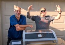 TIA Checks Out Monument Grills Mesa 415BZ Stainless Steel Gas Grill Dan and Eric review Monuments Grill Mesa 415bz compact powerhouse four-burner stainless steel gas grill